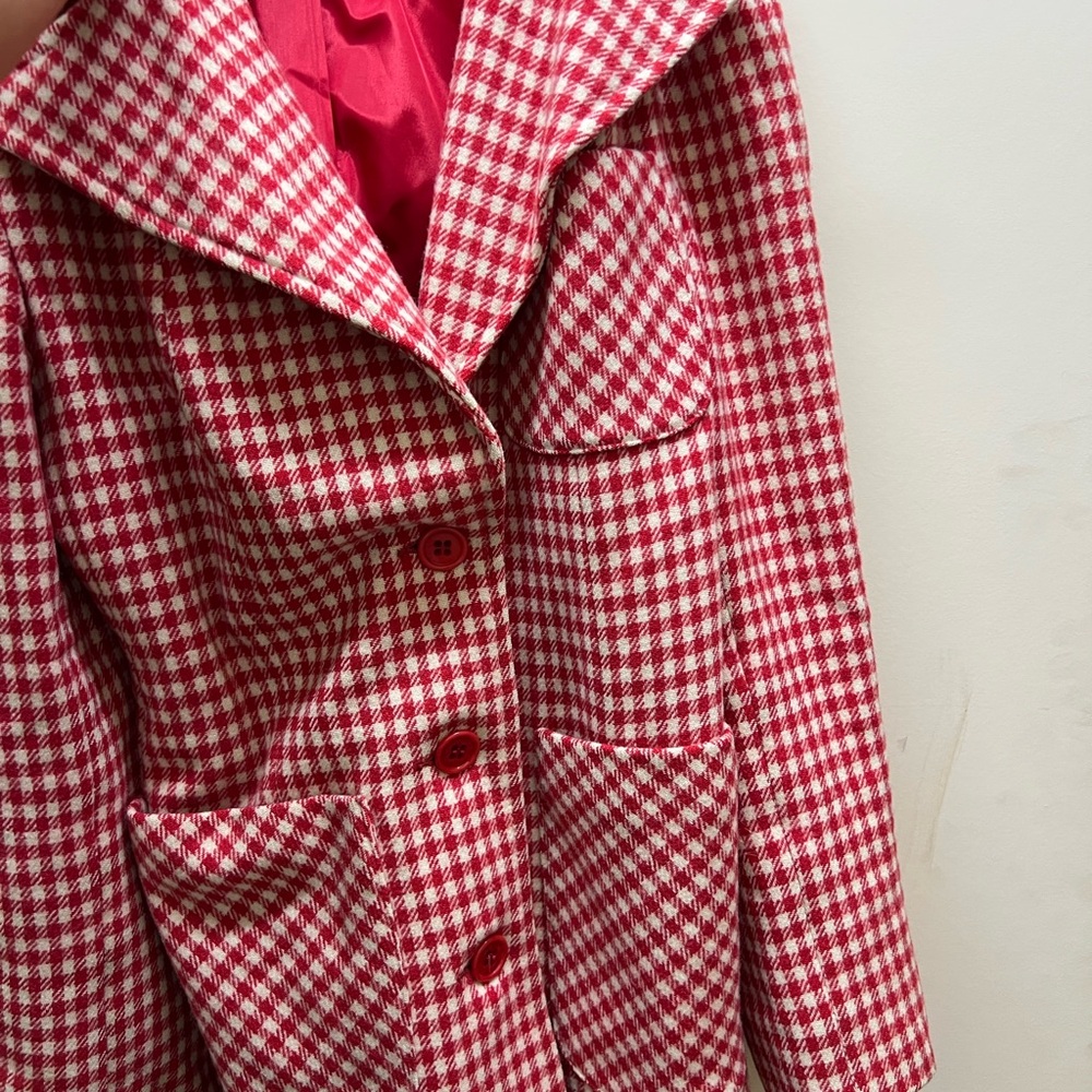 Elegant Red Houndstooth Women's Blazer
